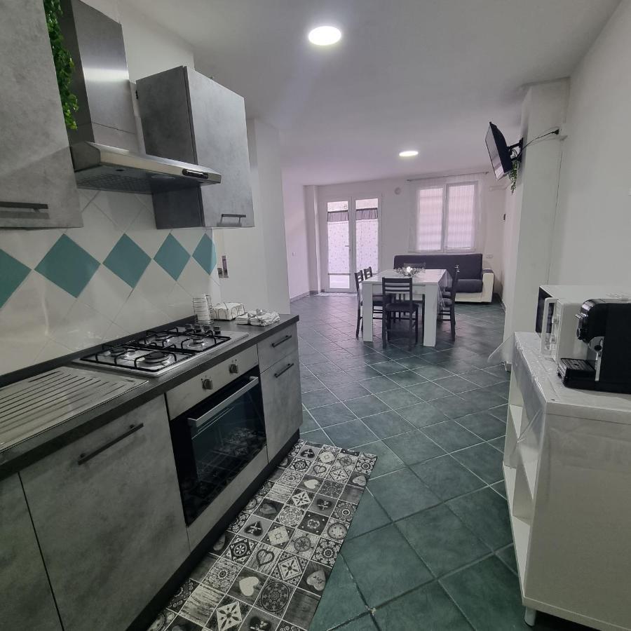 Casa Vacanze Afea Torre Dell'Orso Salento Puglia Exteriör bild