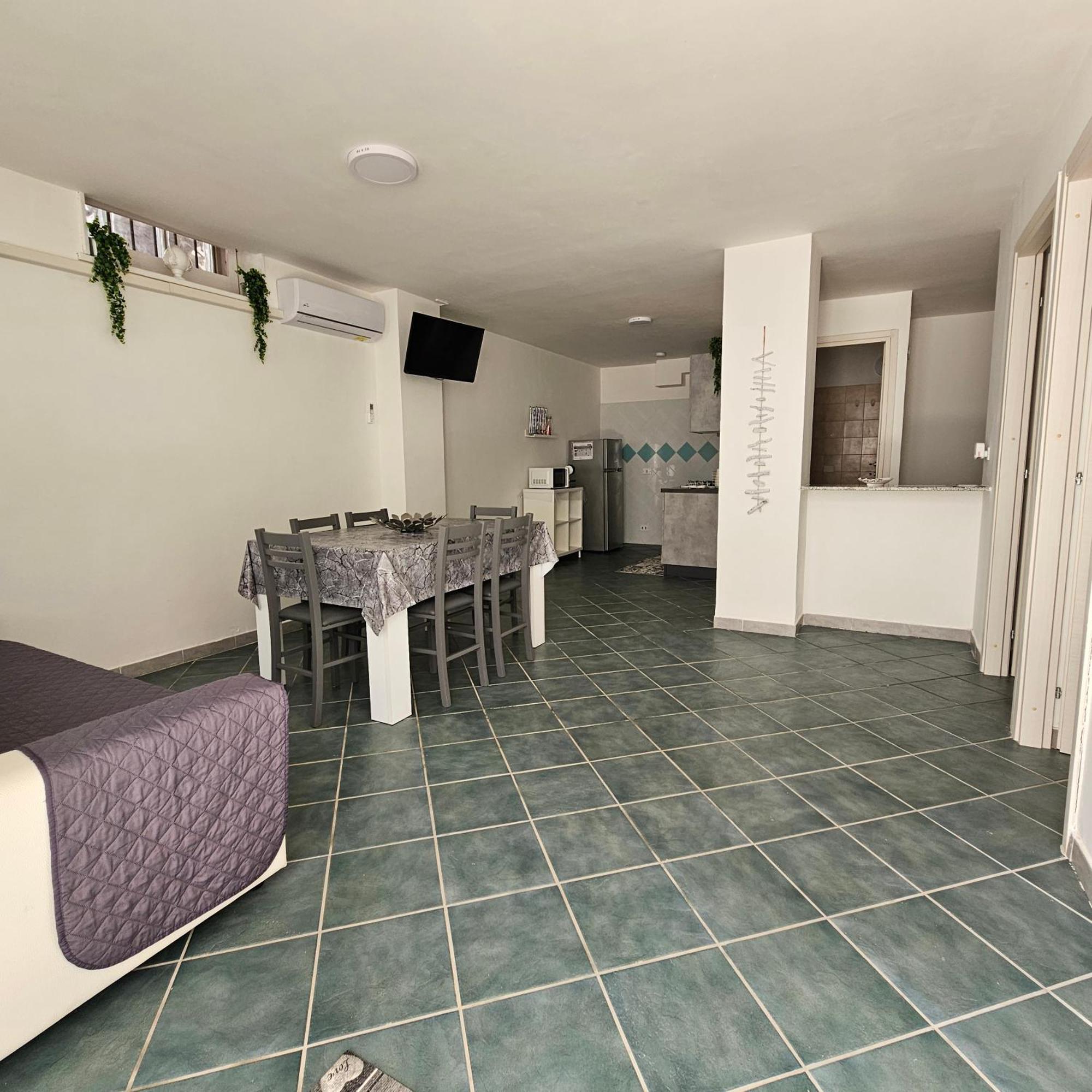 Casa Vacanze Afea Torre Dell'Orso Salento Puglia Exteriör bild